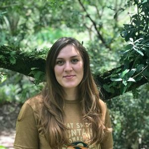 Meet your Posher, Monica